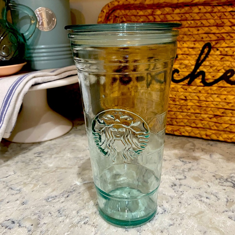 Venti glass Starbucks cup